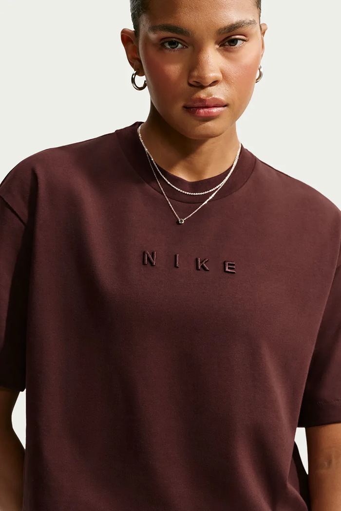 Odzież Nike Sportswear T-shirt oversize damski bawełniany IO7462.658 bordowy
