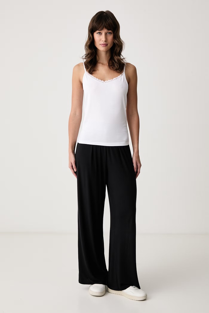 Triumph Top damski bawełniany z elastanem Feel Of Cotton 10224994 biały AW26