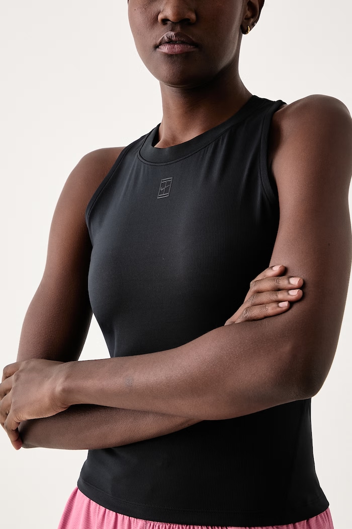Top pentru femei NikeCourt Advantage Dri-FIT Nike FZ6657.010 negru