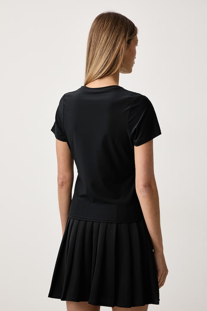 Oblečenie Nike Športové tričko dámske Victory Dri-FIT IB3776.010 čierna