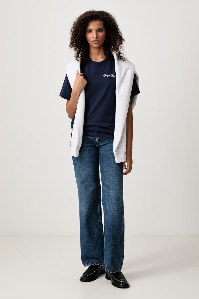 Sporty & Rich Club Script T-shirt bawełniany damski TO11985274BL106 granatowy AW26