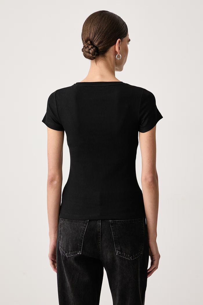 Guess Jeans T-shirt damski bawełniany z elastanem W6BP04.K5468 czarny AW26