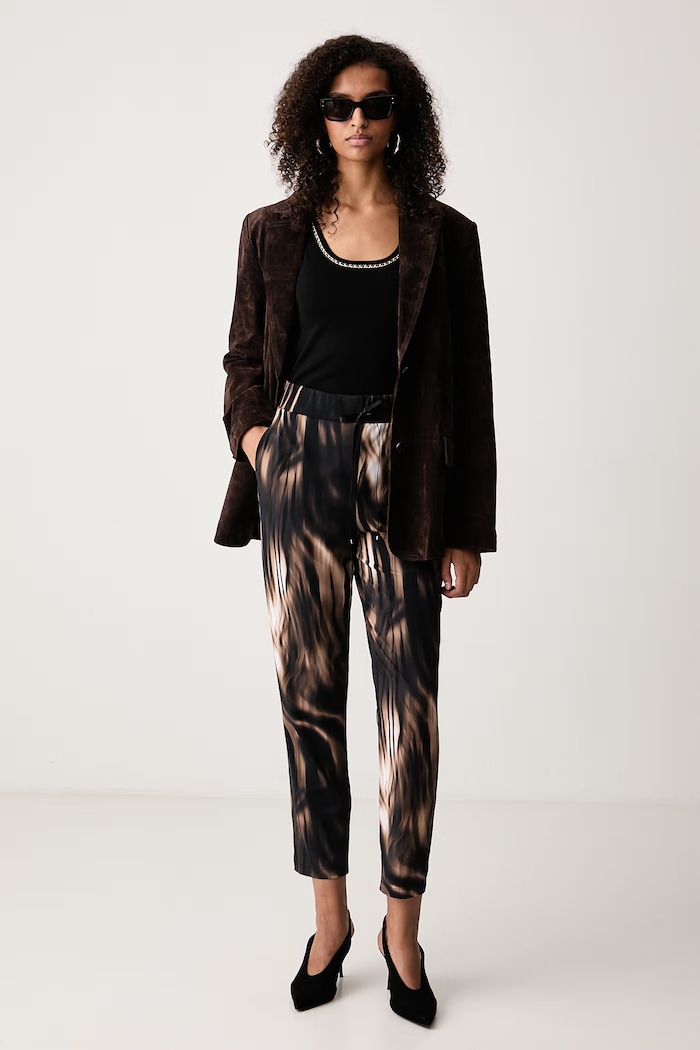 Lola Casademunt Top swetrowy damski z dodatkiem wełny LF2615011 czarny AW26