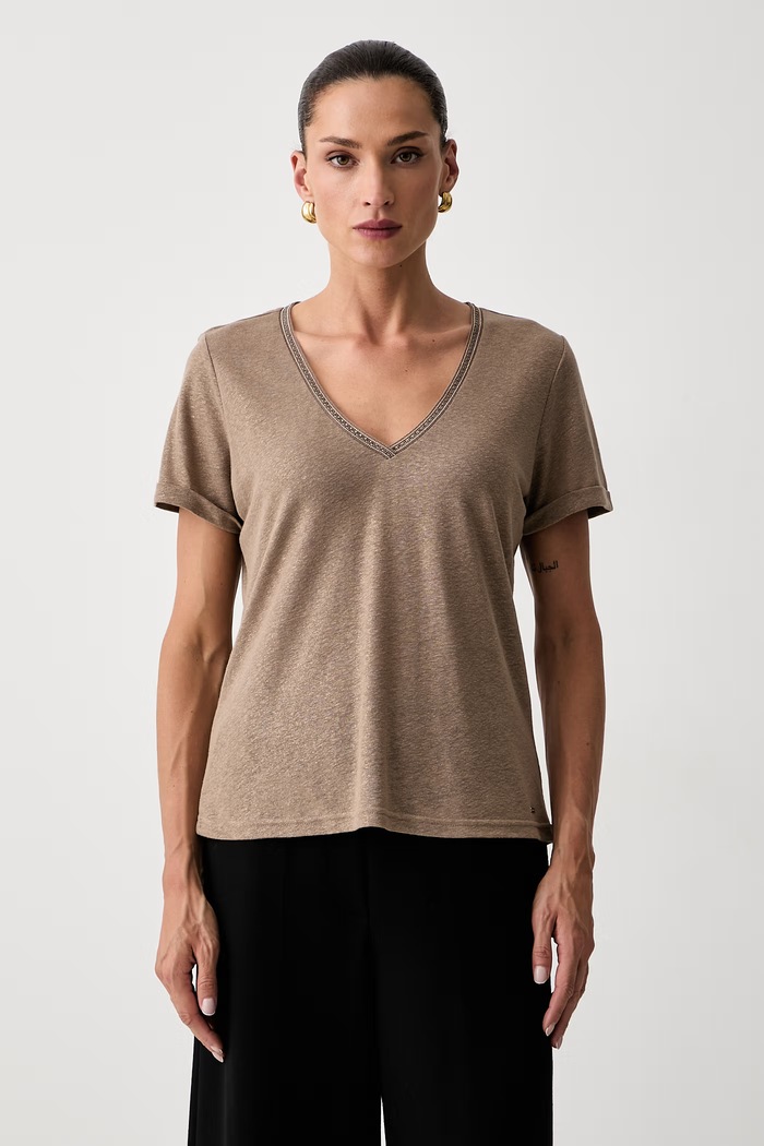 Morgan T-shirt damski z wiskozą beżowy DAMA.