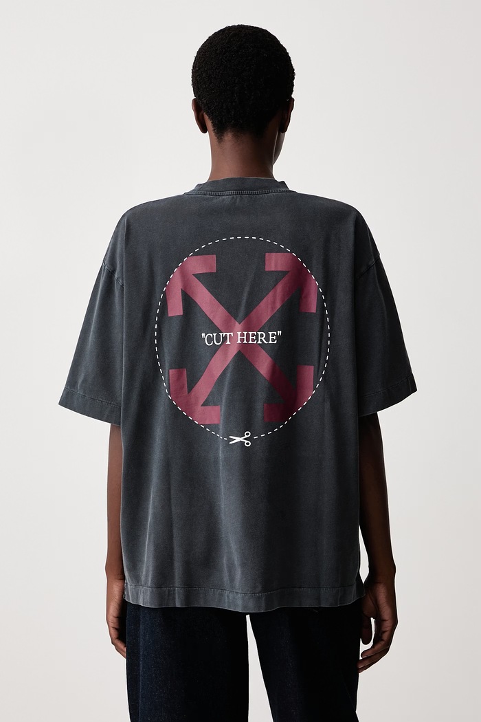 Off-White Cut Here Arrow Skate majica od pamuka za žene siva 2FA00439T
