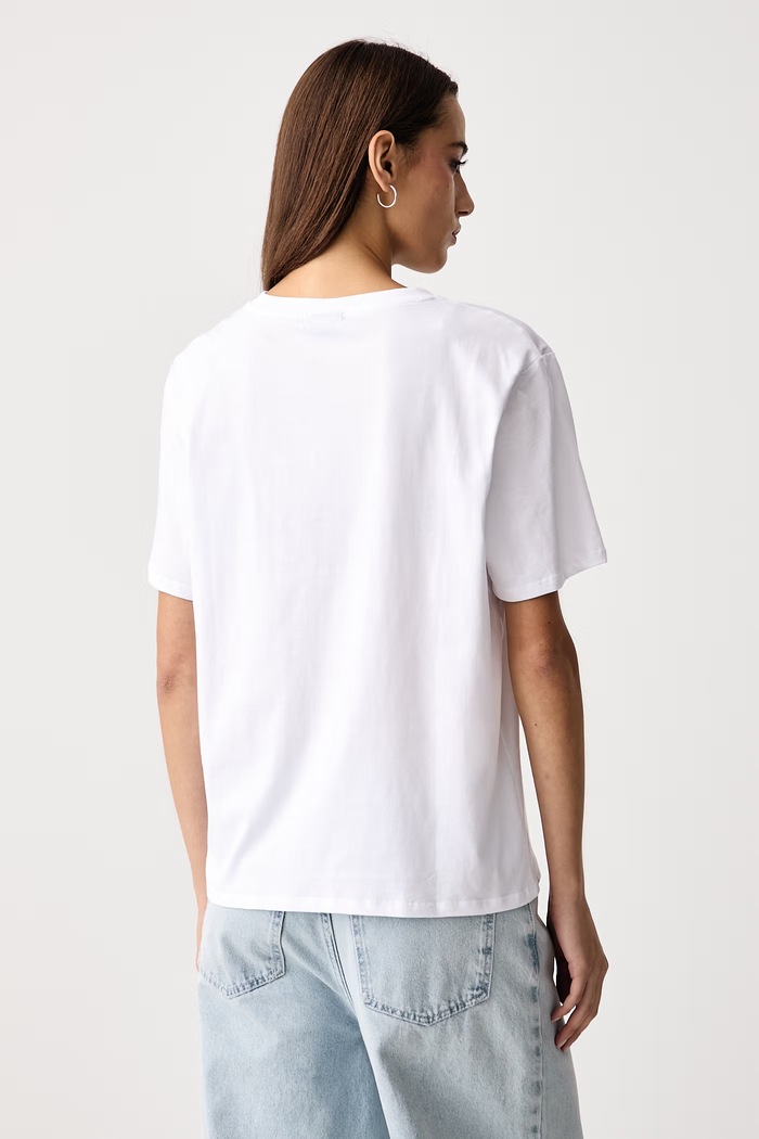 Дрехи Karl Lagerfeld Jeans Тениска дамска от памук B4W17002 бял