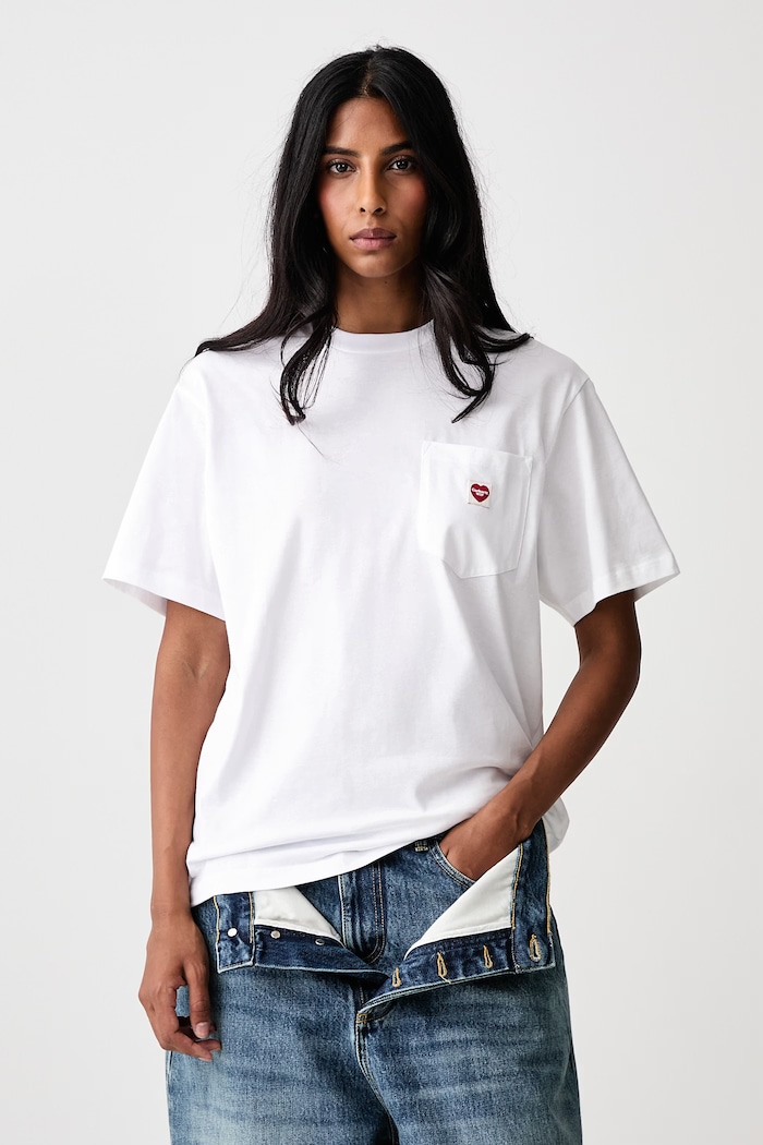 Carhartt WIP Pocket Small Heart T-Shirt bawełniany damski biały I037166