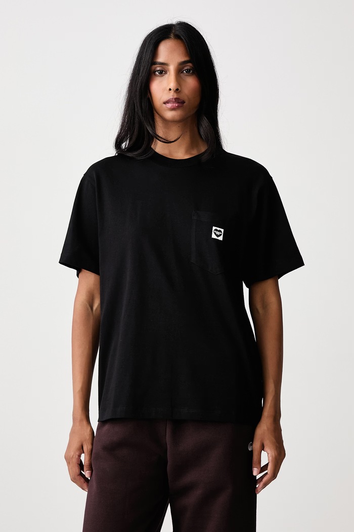 Carhartt WIP Pocket Small Heart T-Shirt bawełniany damski czarny I037166