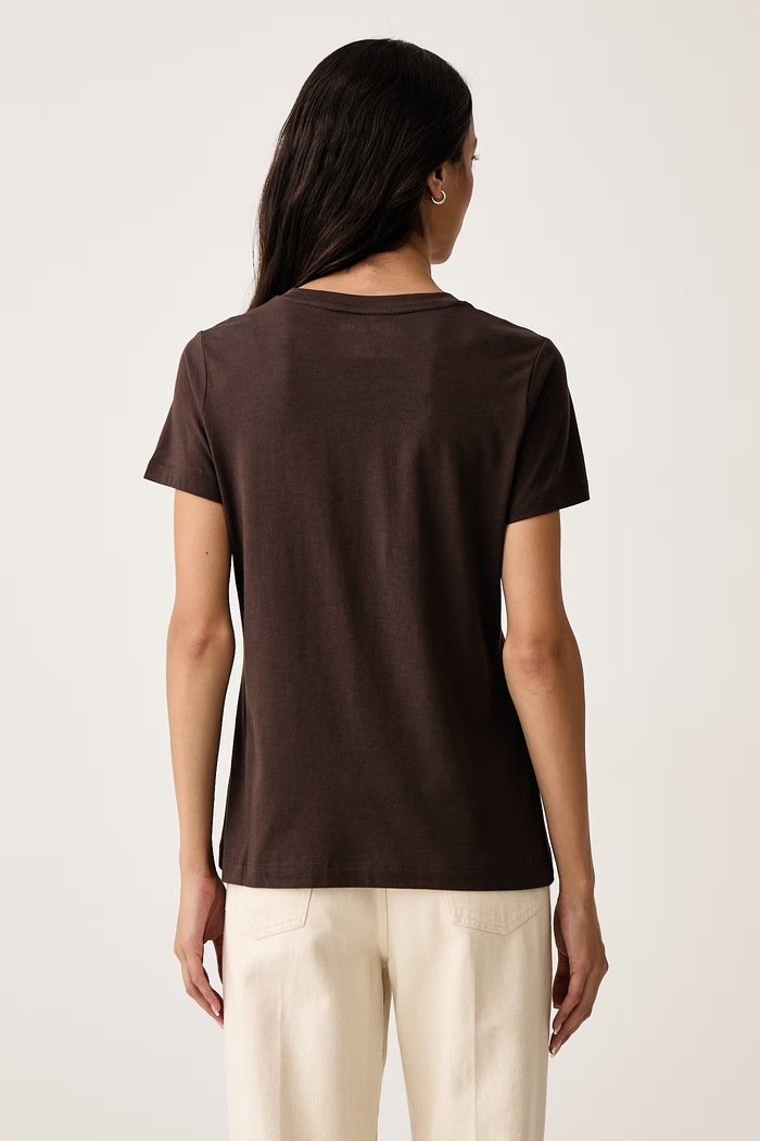 Odzież DKNY T-shirt damski z bawełną DJ6T1846 brązowy