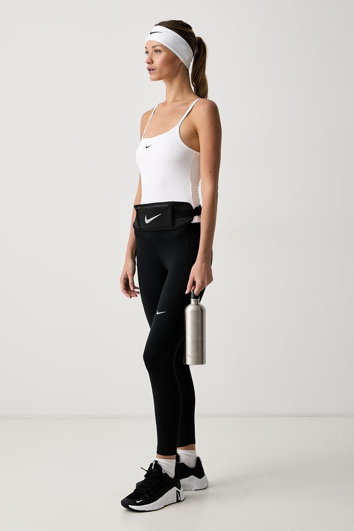 Nike top treningowy damski One Fitted IR1890.100 biały AW26