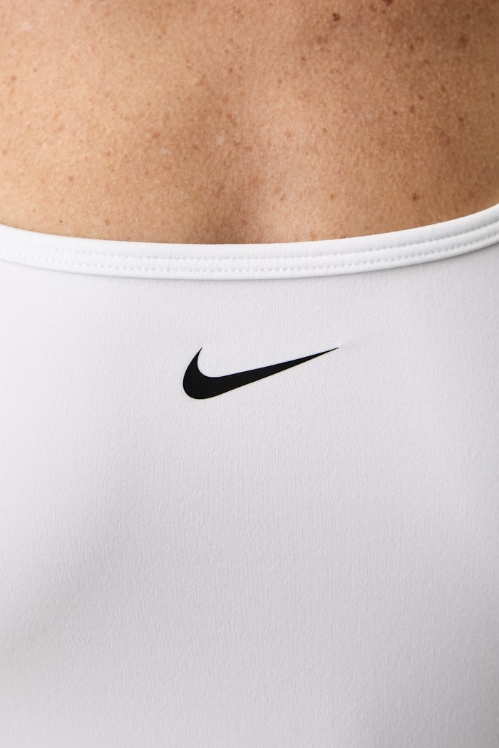Nike top treningowy damski One Fitted IR1890.100 biały