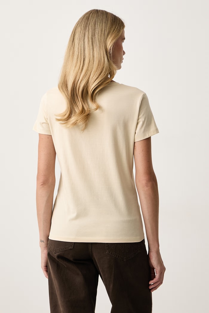 Ρούχα BOSS Orange T-shirt γυναικείο βαμβακερό C_Elove_6 50571415 κίτρινο
