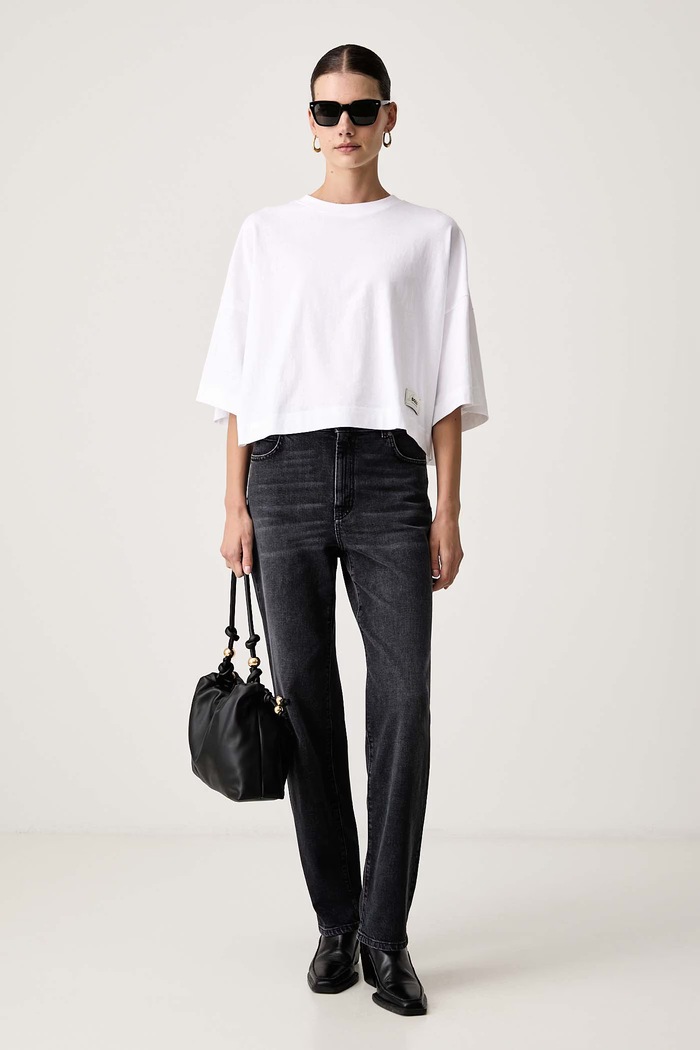 BOSS Orange Уголемена тениска дамска от памук C_Eleisure 50570072 бял AW26