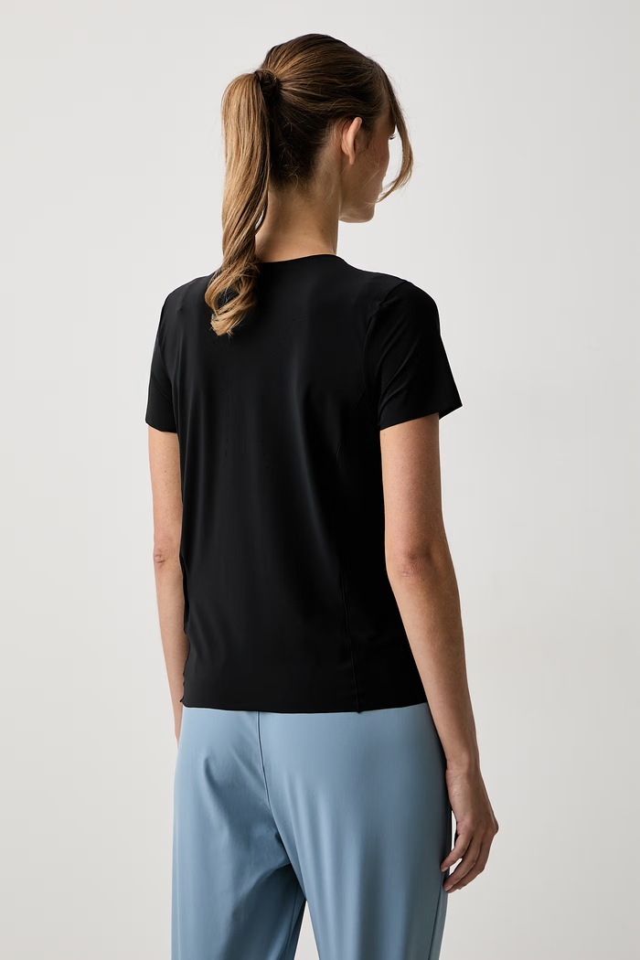 Odzież Under Armour T-shirt treningowy damski Vanish 6013857 czarny
