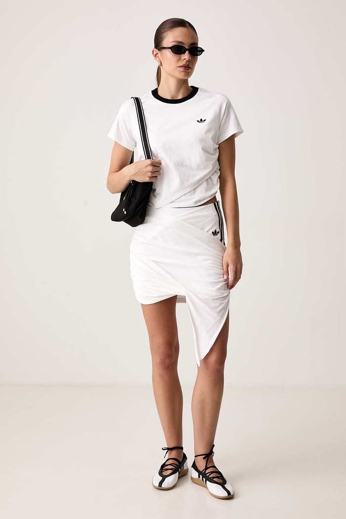 adidas Originals T-shirt damski bawełniany Adiluna Season 2 x Jennie LD4968 biały AW26