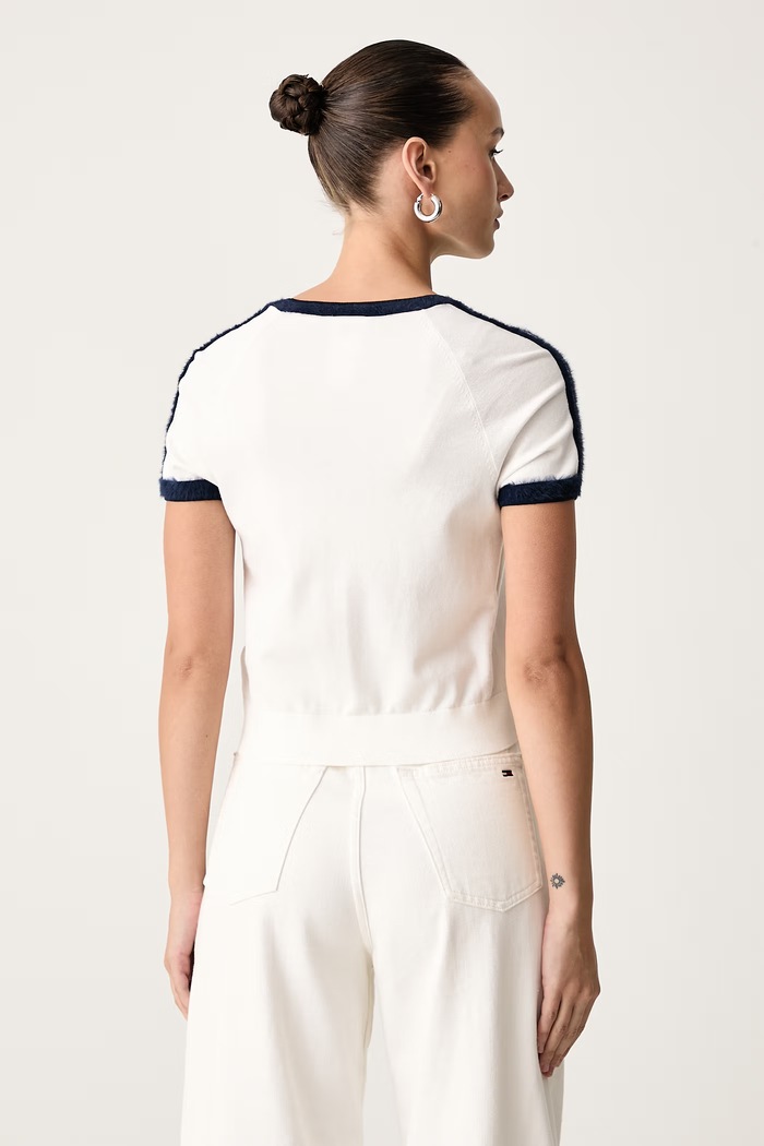 Odzież adidas Originals T-shirt damski z wiskozą KS9952 biały