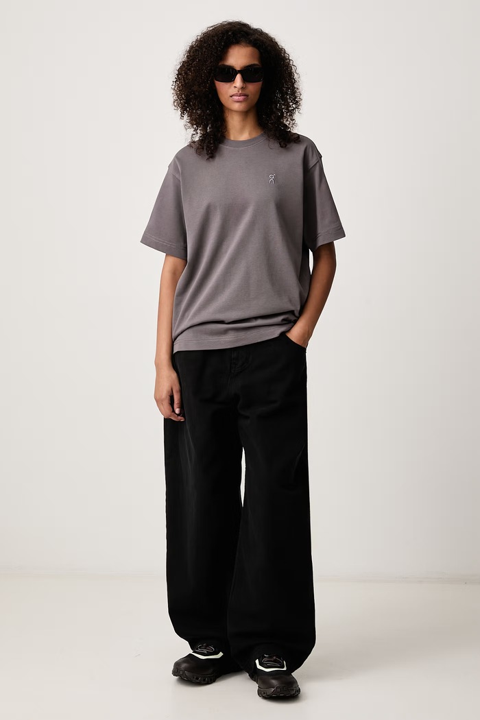 On Club Collective T-shirt bawełniany damski 1WG11074989 szary AW26