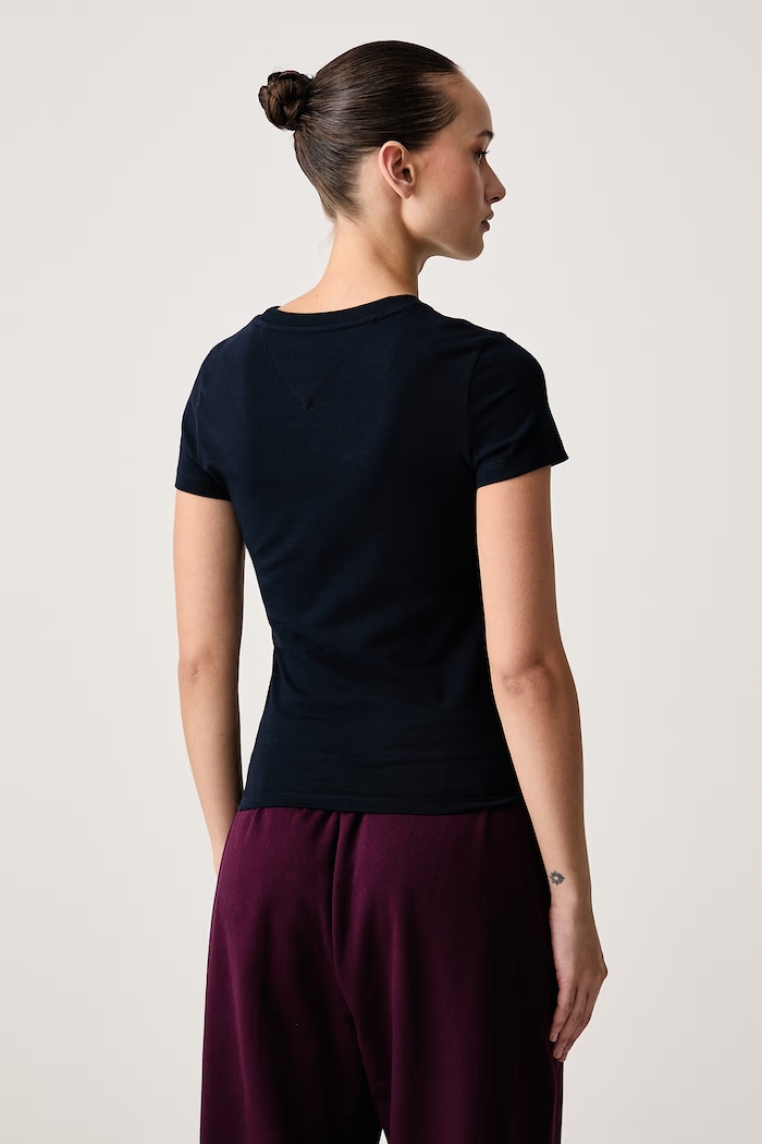 Oblečenie Tommy Jeans Tričko dámske bavlnené DW0DW23261 tmavomodrá