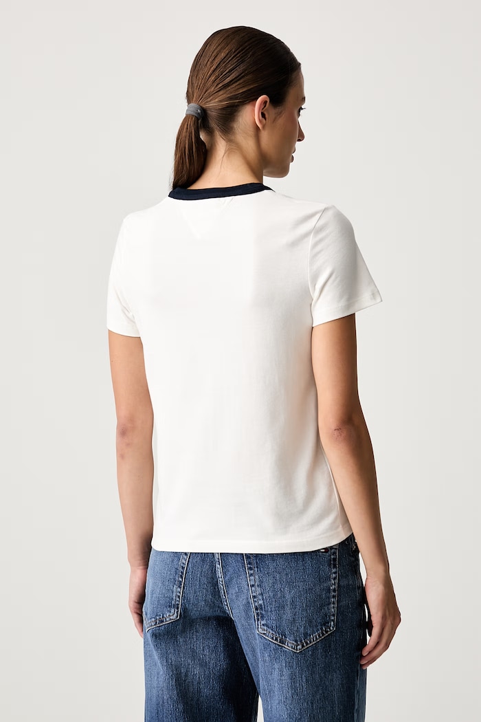 Odzież Tommy Jeans T-shirt damski bawełniany DW0DW23258 biały