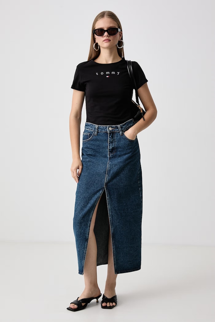 Tommy Jeans T-shirt γυναικείο βαμβακερό DW0DW23272 μπορντό AW26