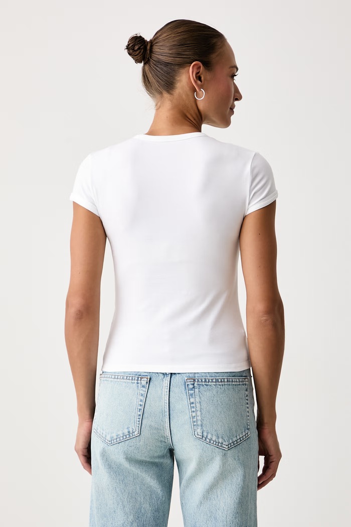 Calvin Klein Jeans T-shirt damski z bawełną LV047H835G biały AW26