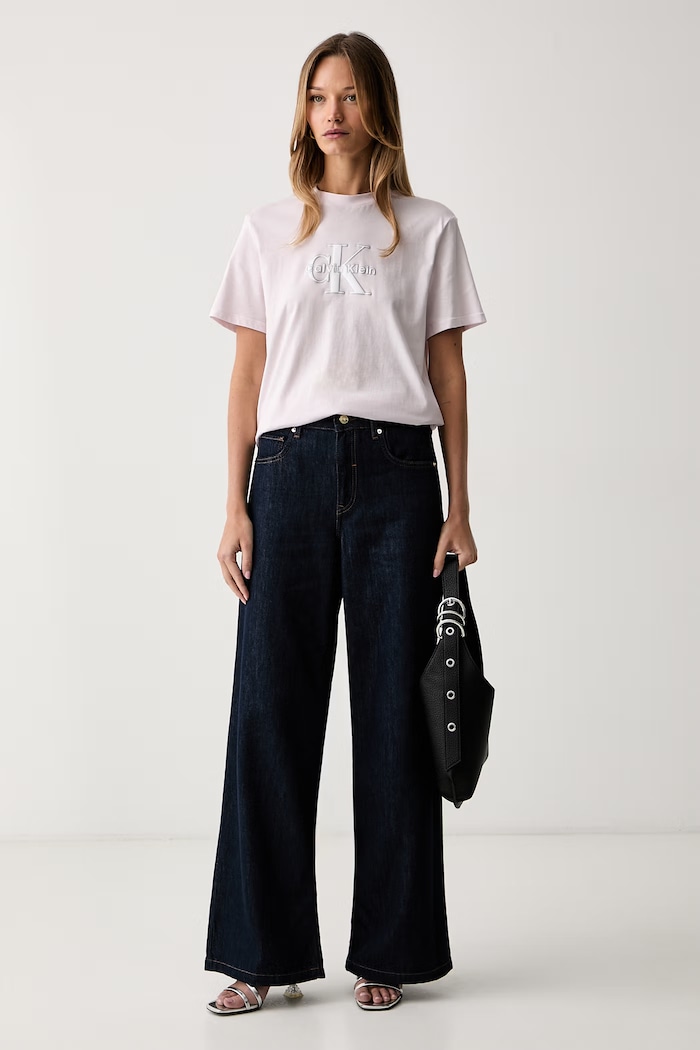 Calvin Klein Jeans T-shirt damski bawełniany LV047H800G różowy AW26