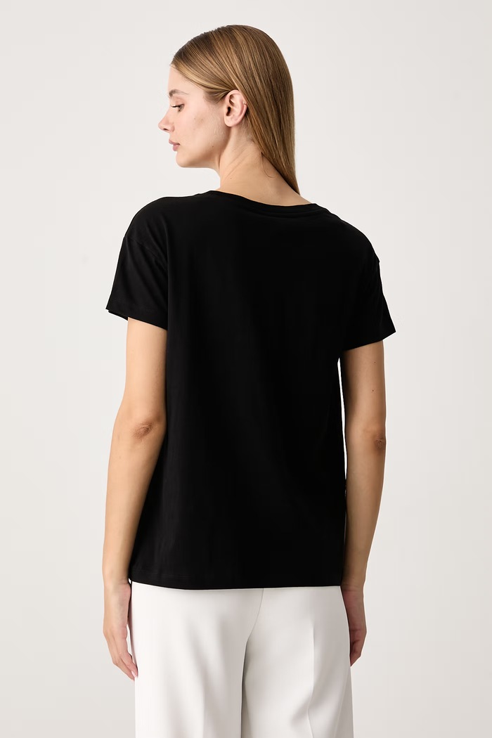 Armani Exchange Majica za žene od pamuka s elastanom XW002966.AF10356 crna AW26