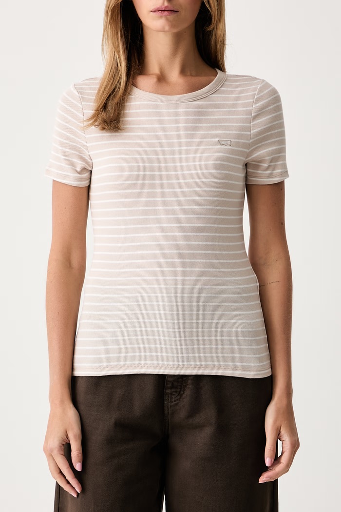 Levi's t-shirt γυναικείο βαμβακερό με ελαστάν HAYES 001J3 μπεζ