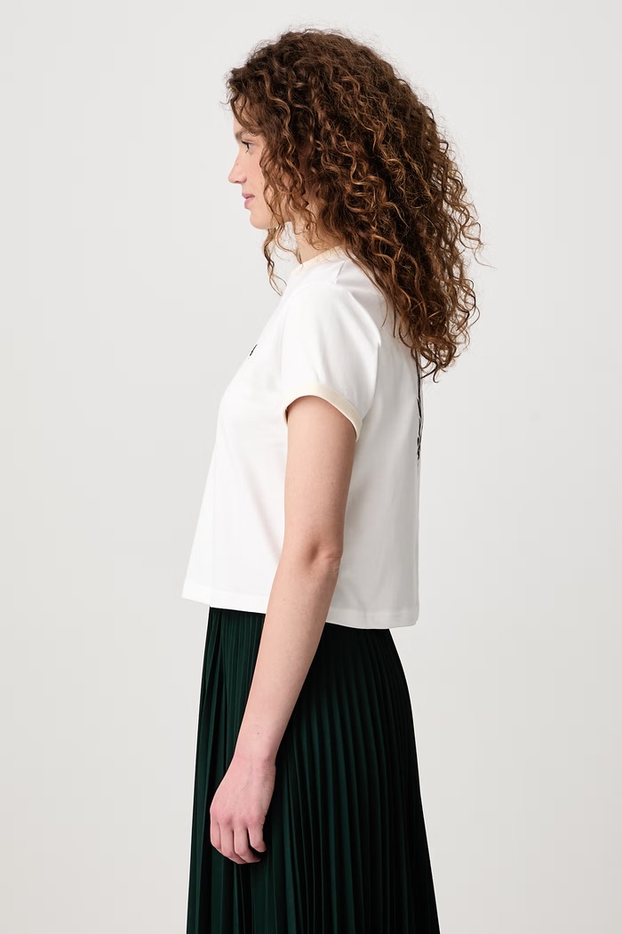 T-shirt damski bawełniany Fred Perry G3157.129 biały