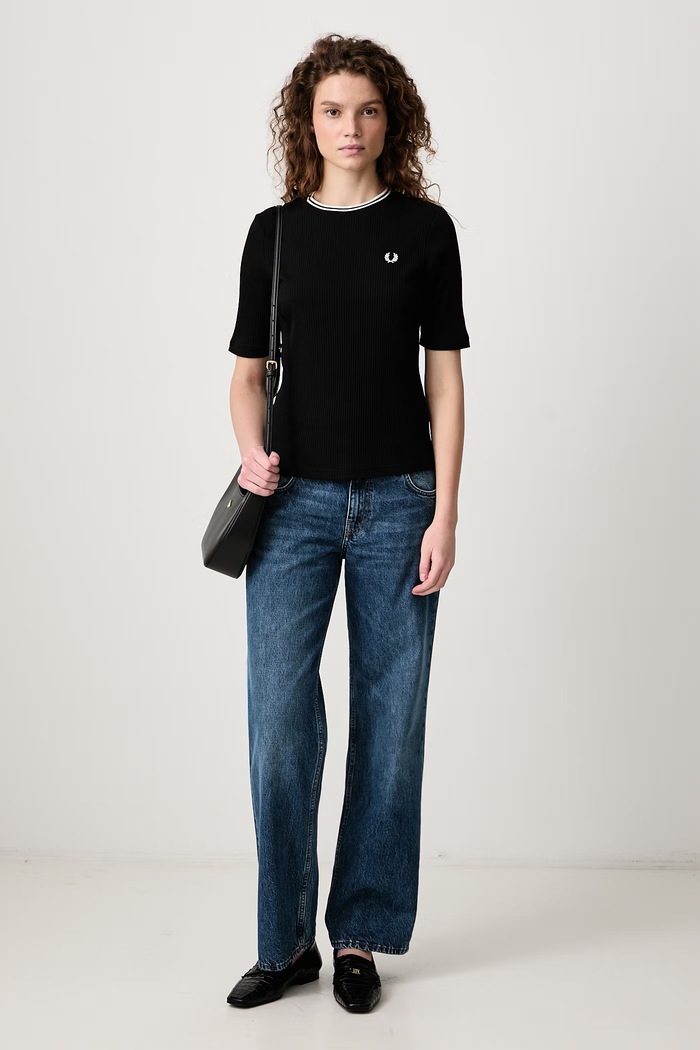 Fred Perry T-shirt damski z bawełną G3165.102 czarny AW26