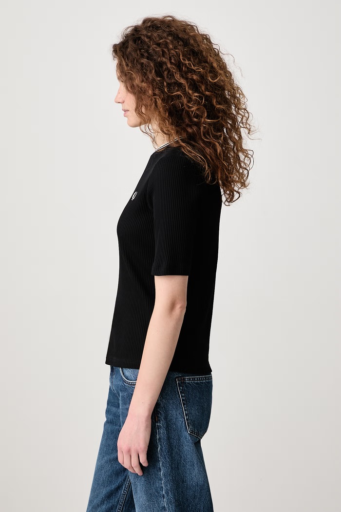 T-shirt damski z bawełną Fred Perry G3165.102 czarny