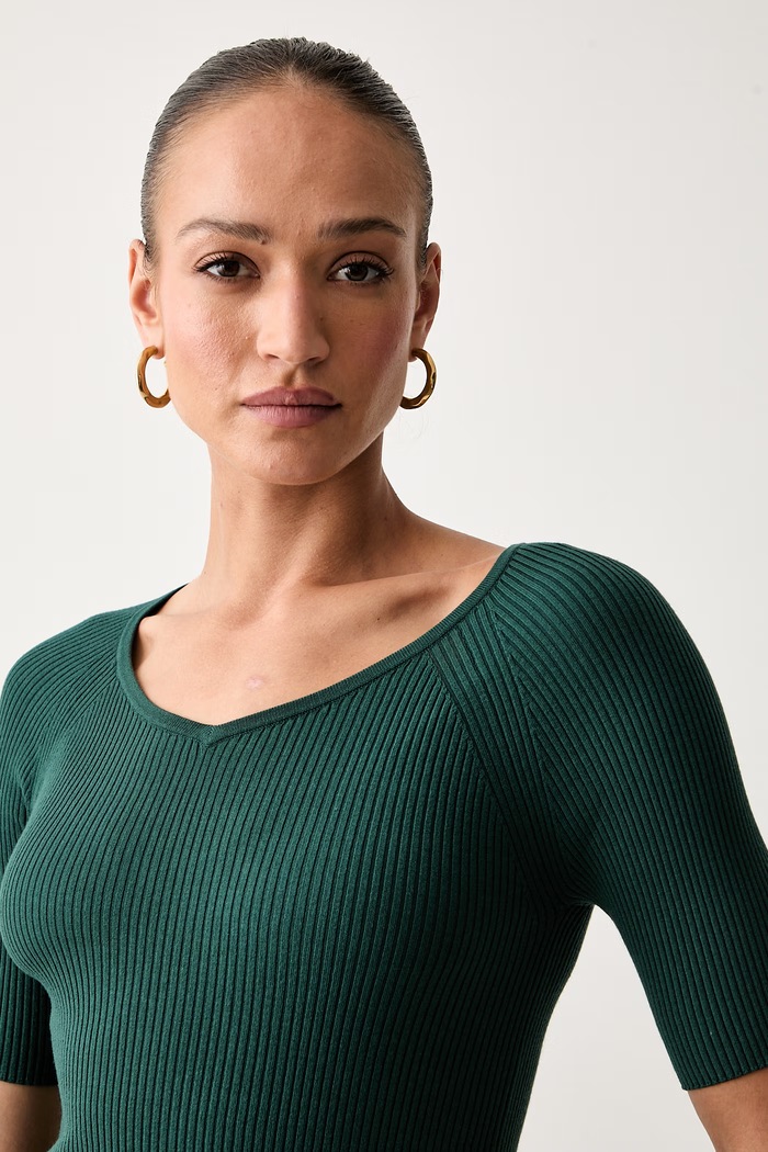 Weekend Max Mara T-shirt swetrowy damski z wiskozą WKDTENENTE zielony 2625366091600