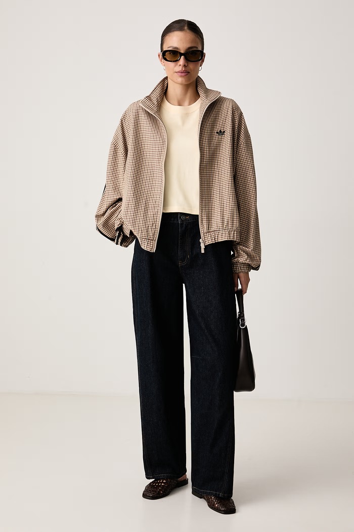 adidas Originals Crop top damski bawełniany Essentials KR3594 żółty AW26