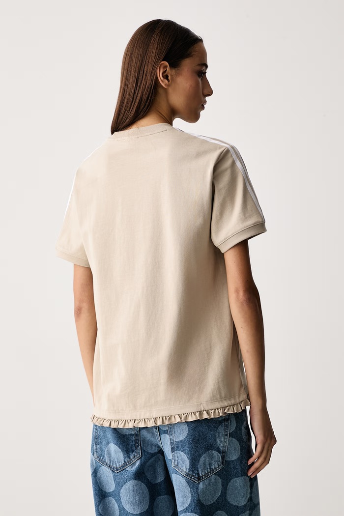 Abbigliamento adidas Originals T-shirt da donna con cotone Pleated LG4315 beige
