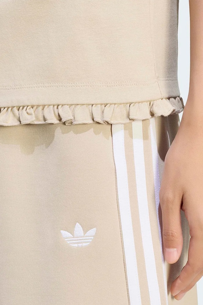T-shirt treningowy damski z bawełną Pleated adidas Originals beżowy LG4315