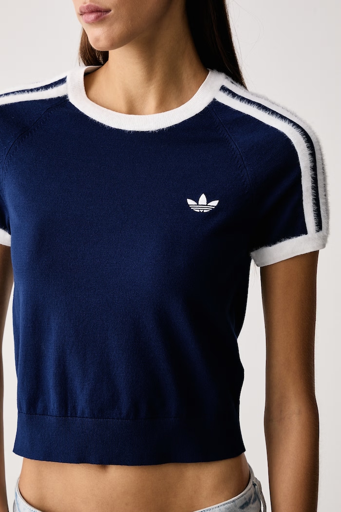 T-shirt damski z wiskozą Knitted adidas Originals KW2606 granatowy