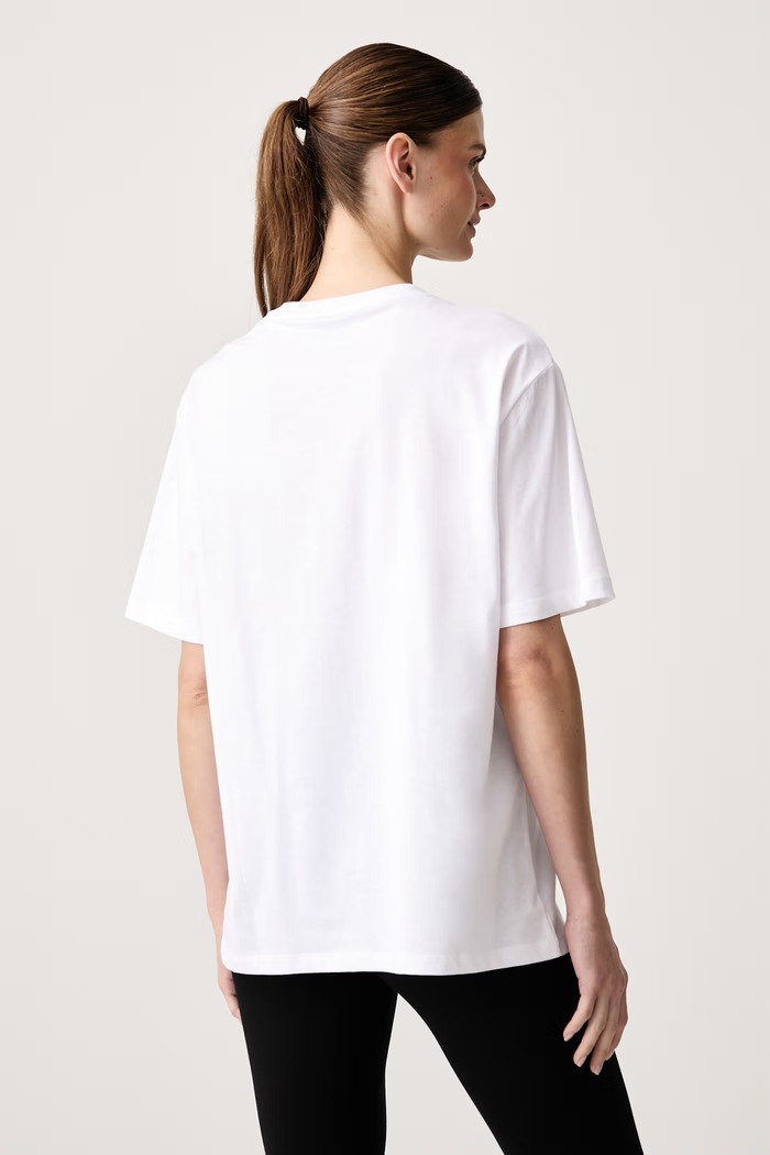 Odzież EA7 Emporio Armani T-shirt oversize damski bawełniany AF12503.7W001365 biały