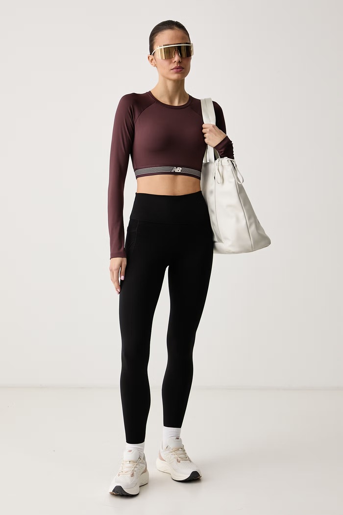 New Balance Tréningové tričko s dlhým rukávom dámske WT62B3OEYLR hnedá AW26