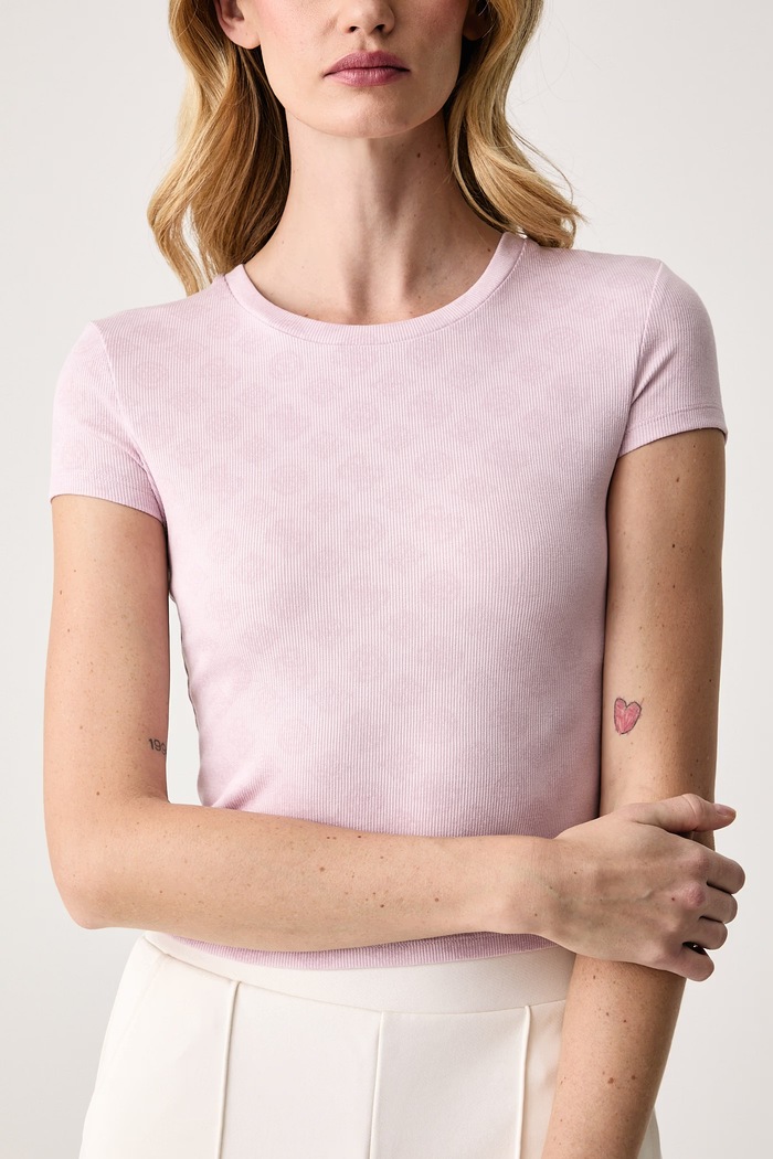 T-shirt damski MARILU Guess V6BP14.K7191 różowy