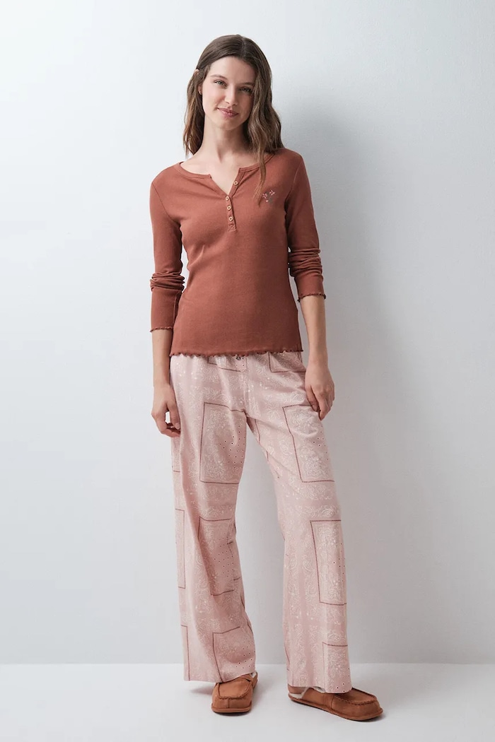 Odzież women'secret Longsleeve damski z bawełną 3274582 brązowy