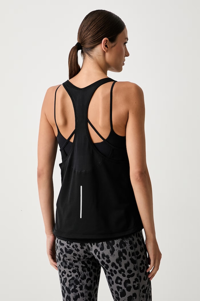 Odzież adidas by Stella McCartney top sportowy damski KC2025 czarny