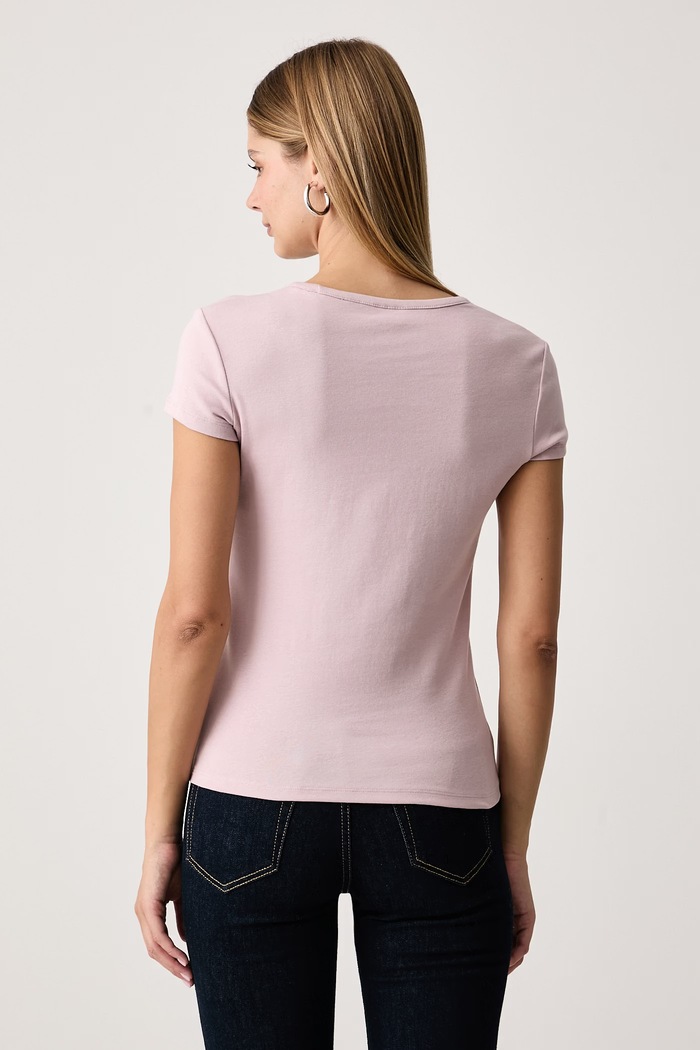 Odzież Guess T-shirt damski bawełniany z elastanem AMALIA V6BI09.K6276 różowy