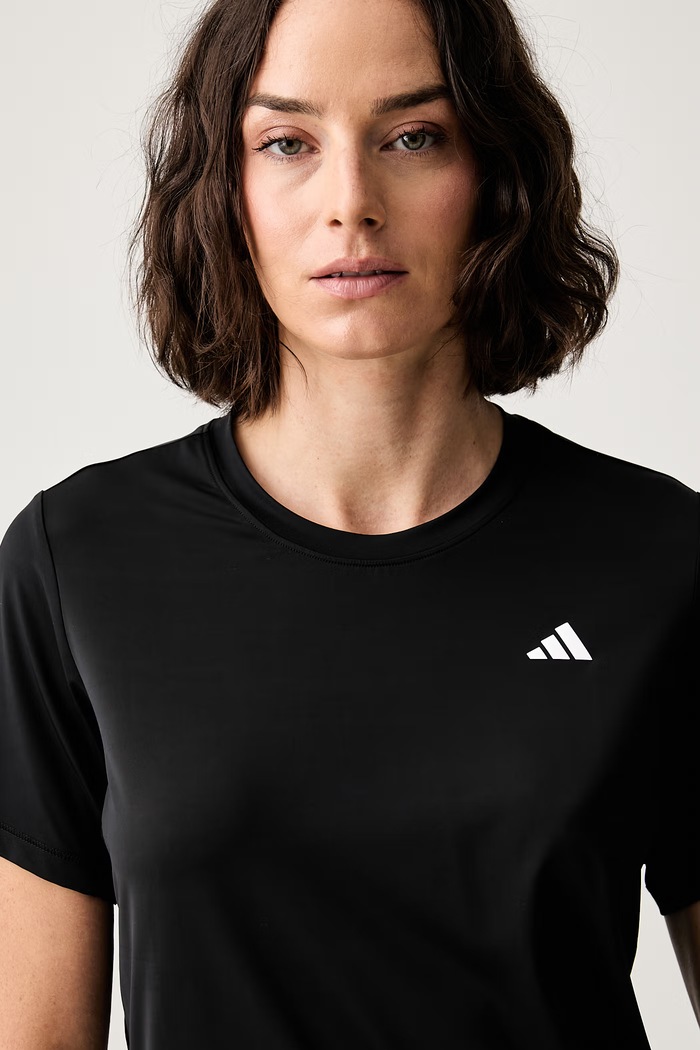 adidas Performance T-shirt treningowy damski Strength Essentials czarny KW4399