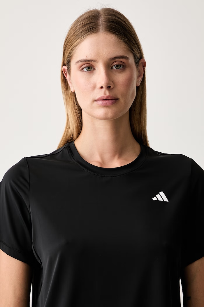 adidas Performance tricou de antrenament pentru femei Strength Essentials negru KW4399