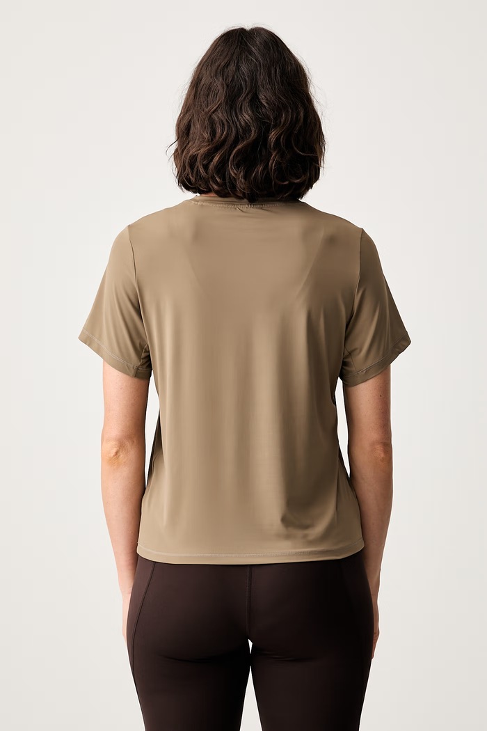 Odzież adidas Performance T-shirt treningowy damski Strength Essentials KV6944 beżowy