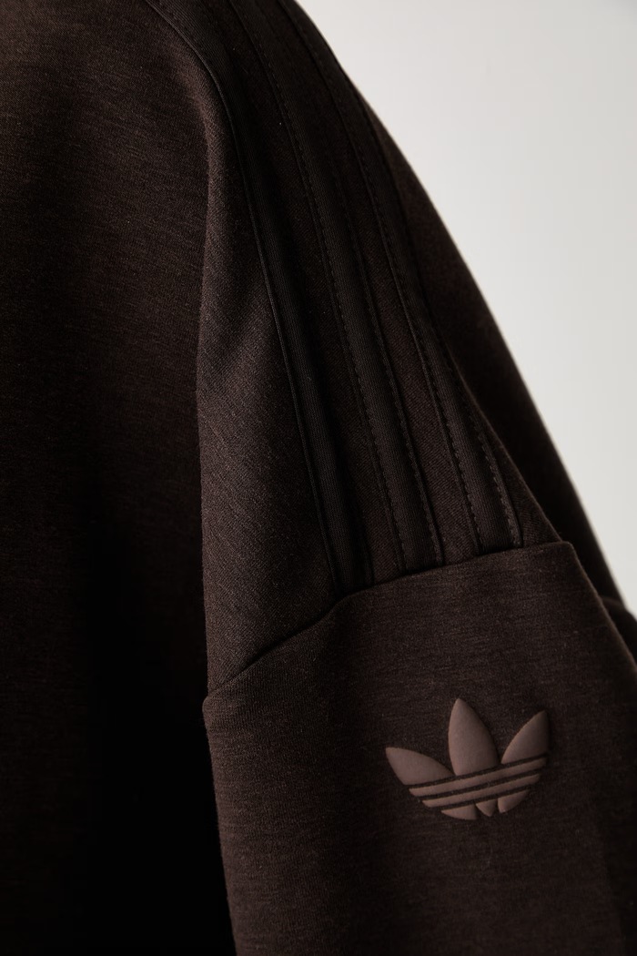 adidas Originals oversize t-shirt γυναικείο με lyocell KZ1131 καφέ