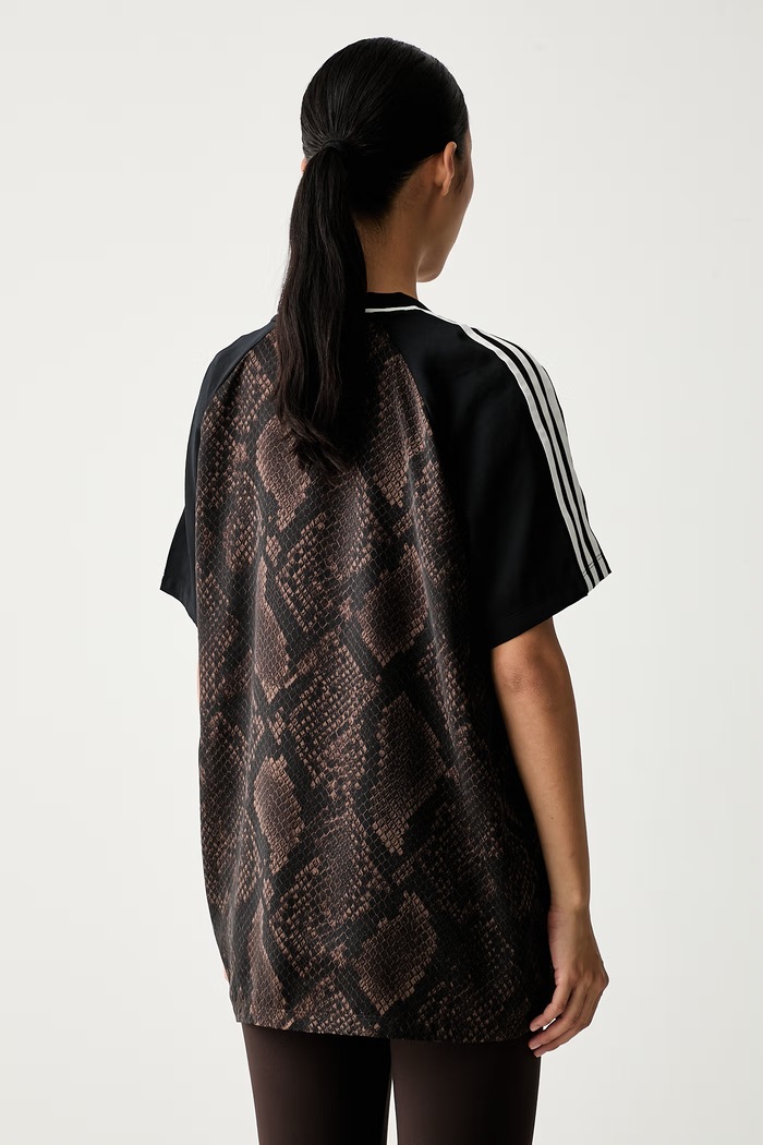 Одежда adidas Originals футболка для женщин KX1898 коричневый