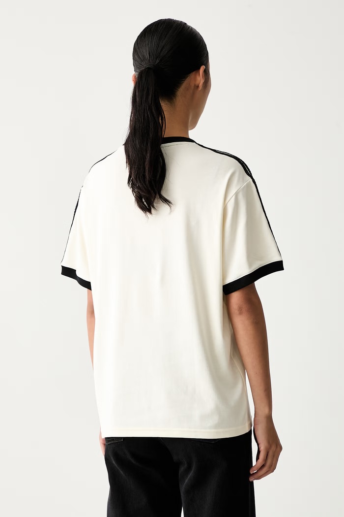 Одежда adidas Originals футболка для женщин из хлопка с эластаном KX1881 бежевый
