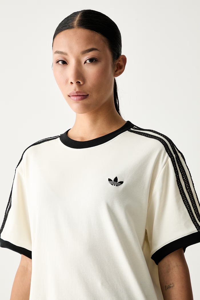 adidas Originals футболка для женщин из хлопка с эластаном бежевый KX1881
