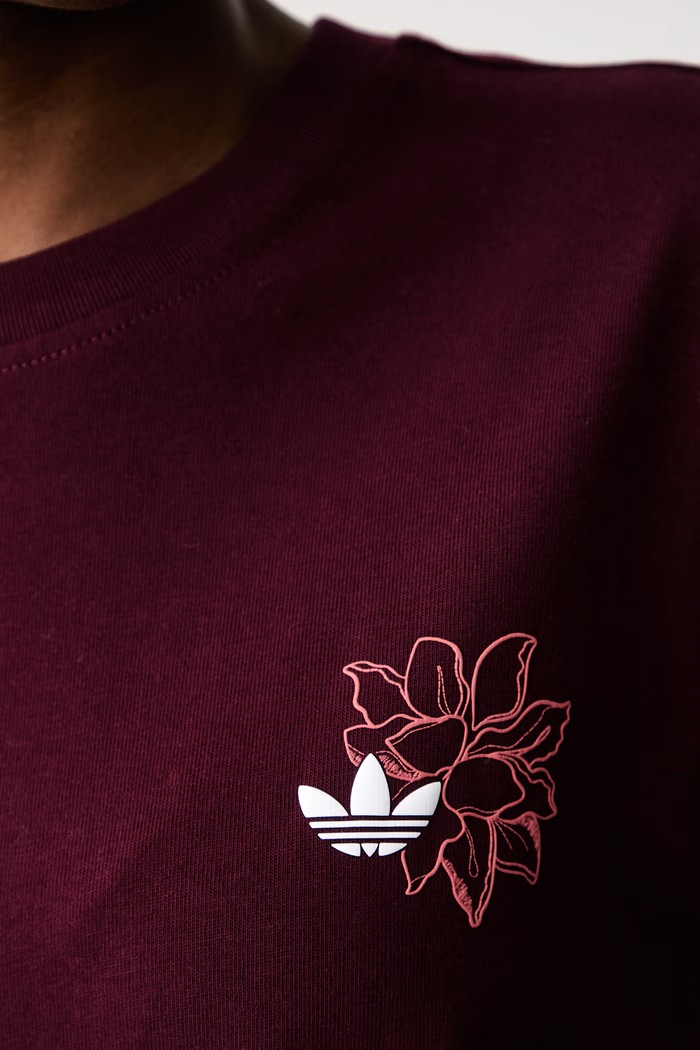 adidas Originals T-shirt oversize damski bawełniany Floral KX1880 bordowy